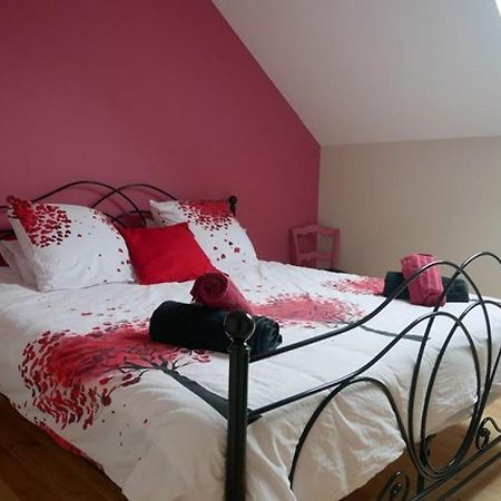 Chambre D Hote La Grange Pommiers-en-Forez 外观 照片